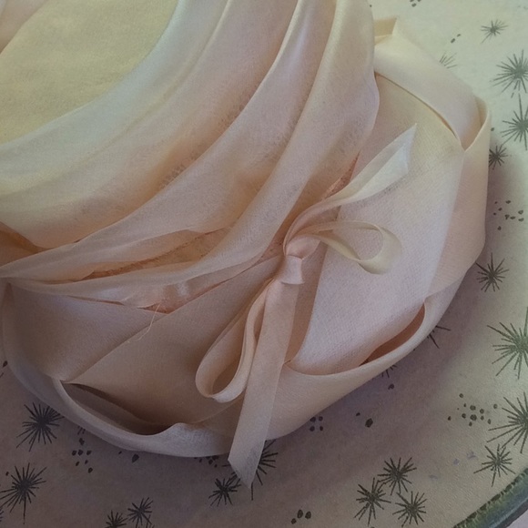 FINAL SALE PRICE Starburst/Clear Hatbox + 2 Vintage Hats - Picture 2 of 9